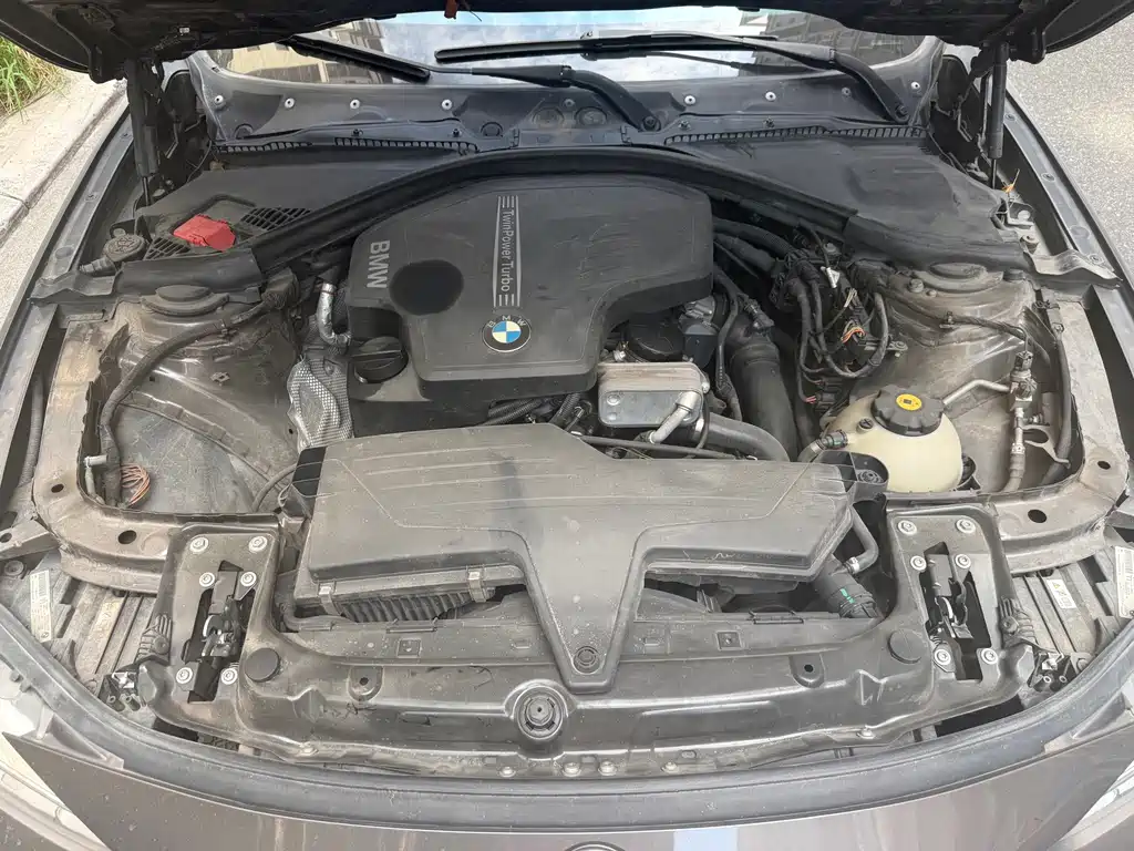 BMW 3 Series — миниатюра 10