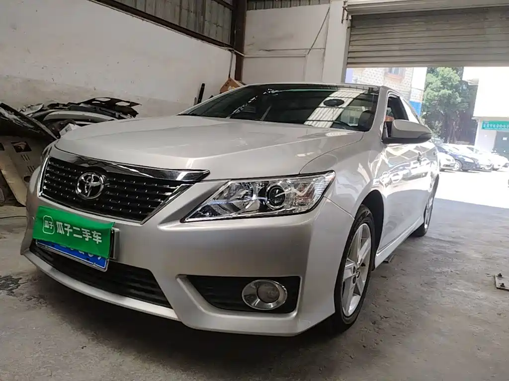 Toyota Camry — миниатюра 2