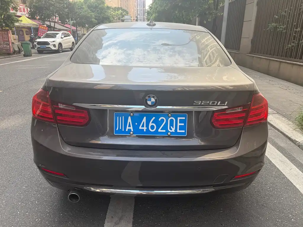 BMW 3 Series — миниатюра 6