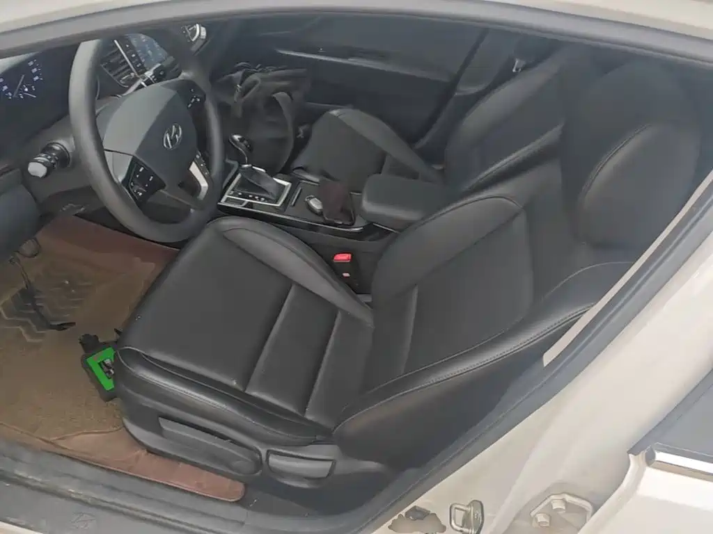 Hyundai Mistra — миниатюра 15