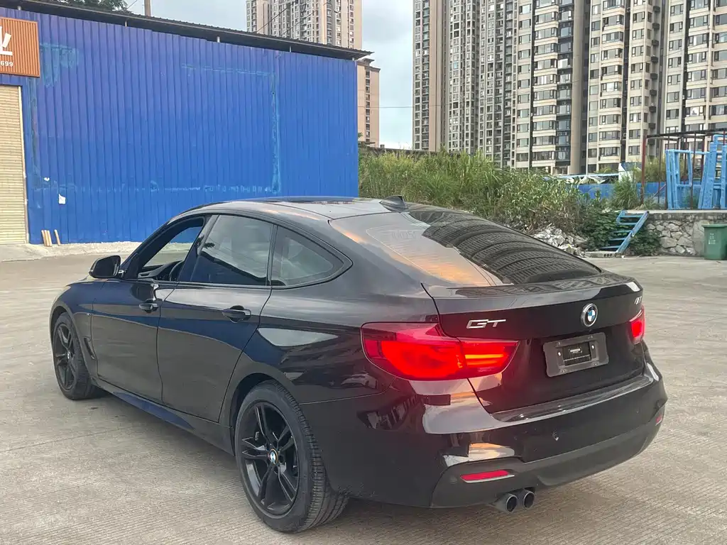 BMW 3 Series GT — миниатюра 6