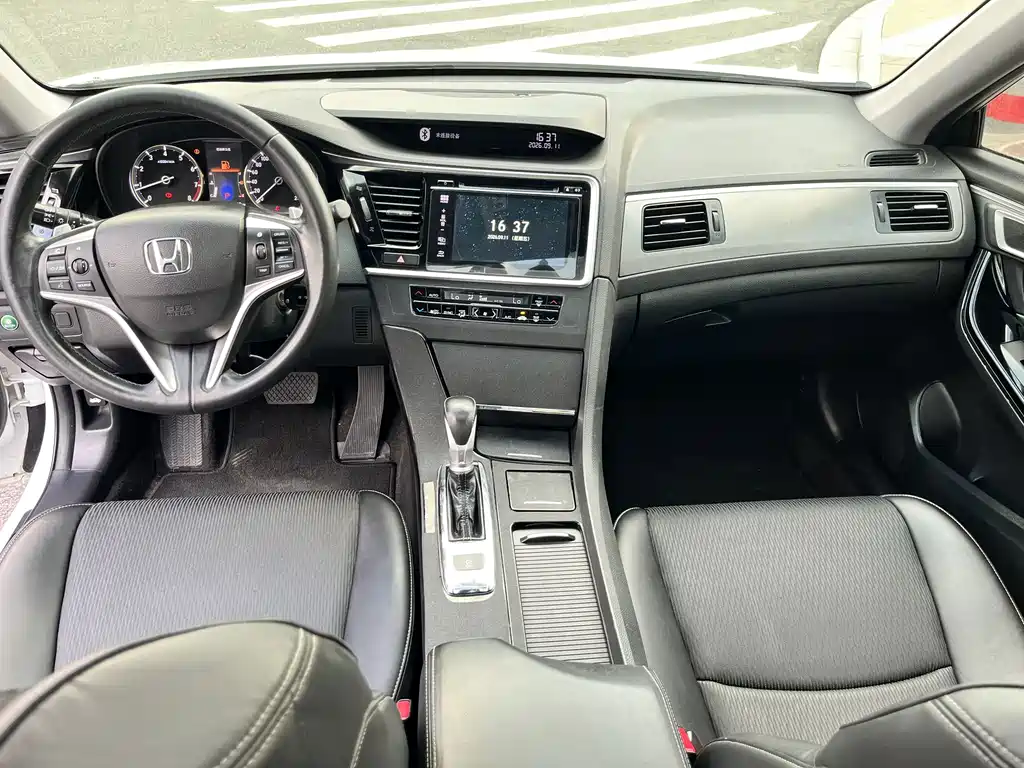 Honda Spirior — миниатюра 6