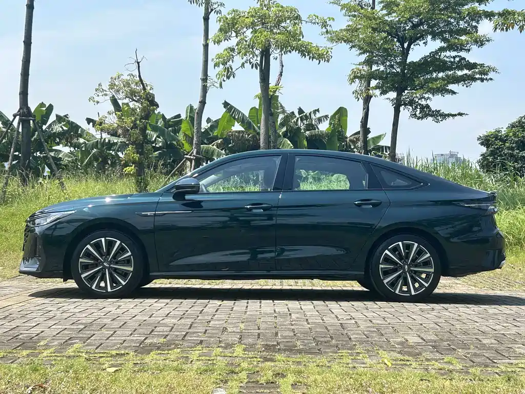 Chery Arrizo 8 — миниатюра 10