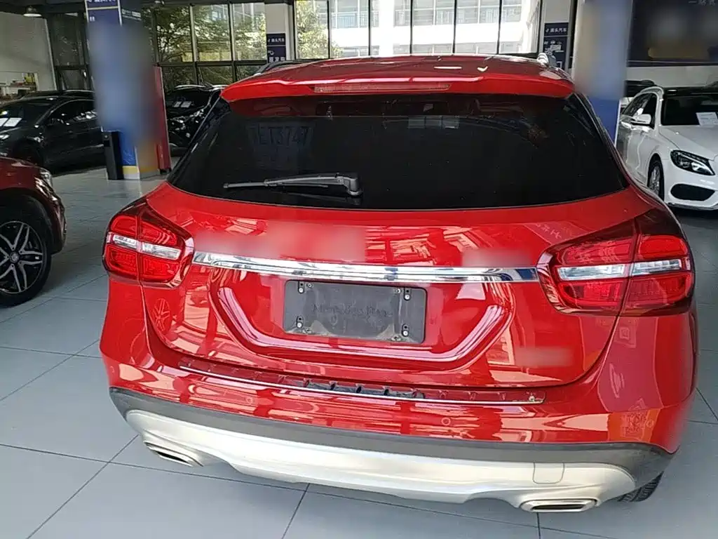 Mercedes-Benz GLA — миниатюра 6