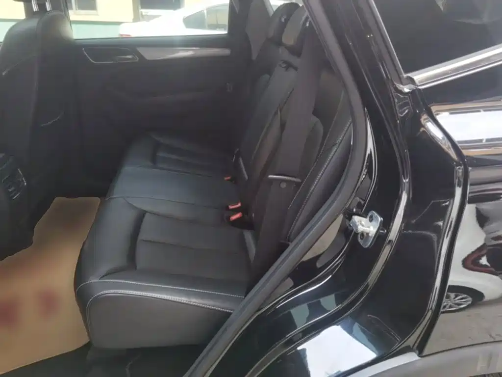 Roewe RX5 — миниатюра 17
