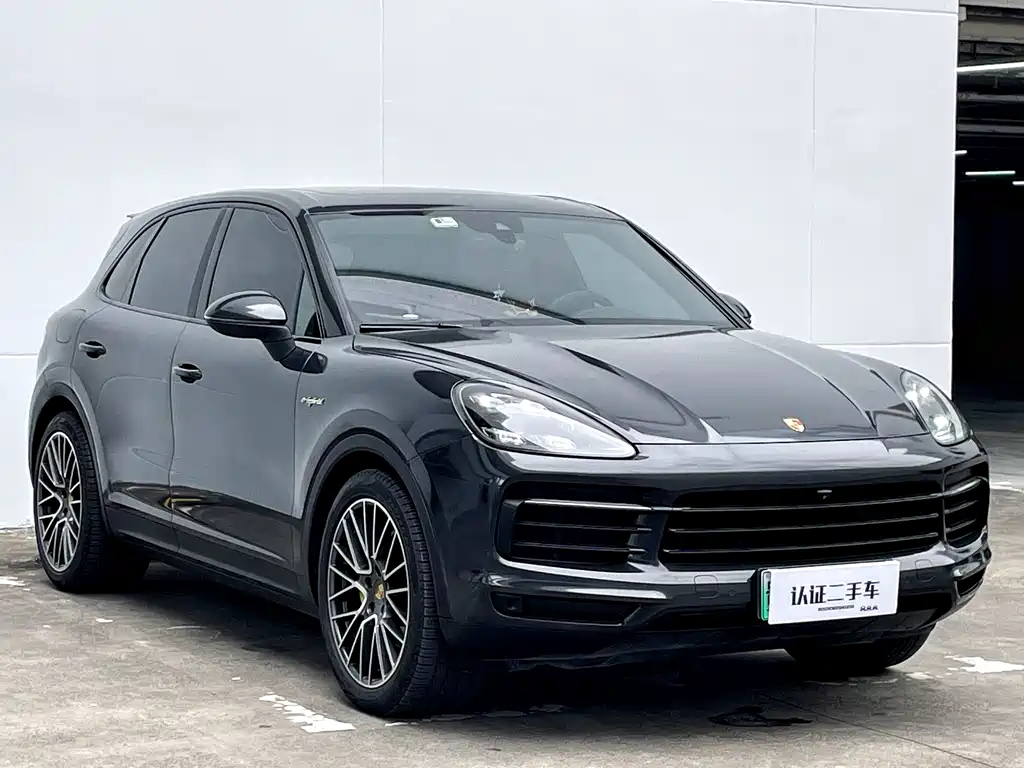 PORSCHE CAYENNE NEW ENERGY