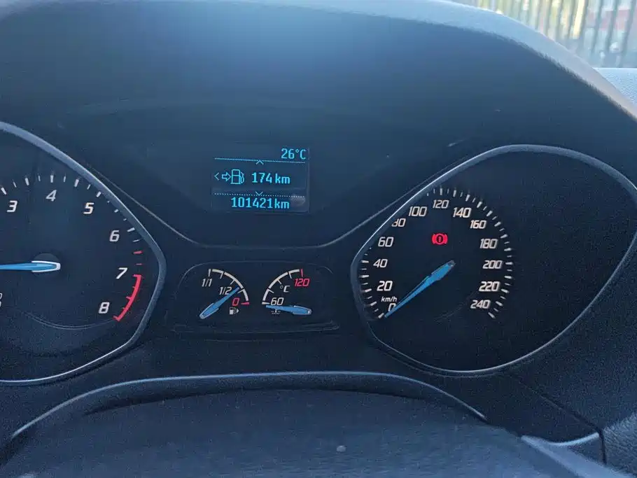Ford Focus — миниатюра 14