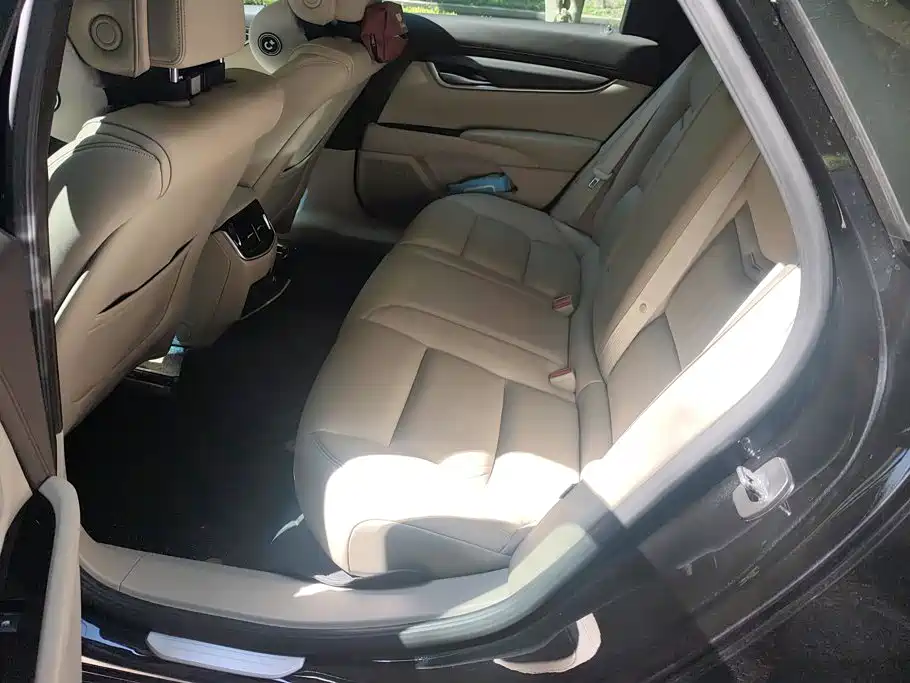 Cadillac XTS — миниатюра 11