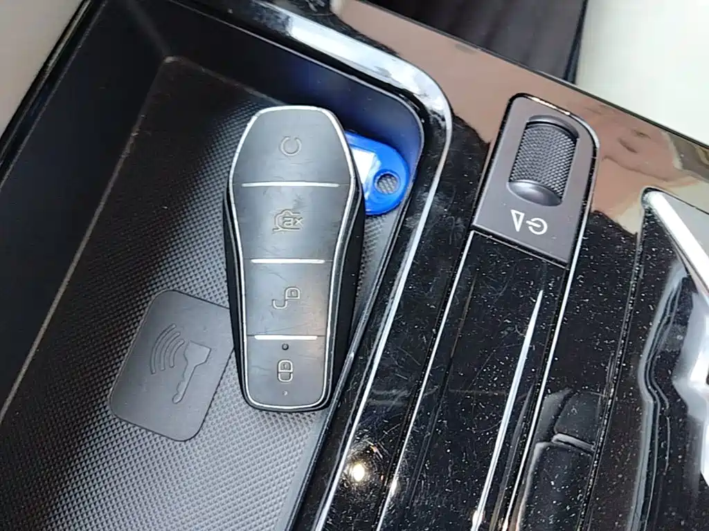 BYD Yuan Pro — миниатюра 9