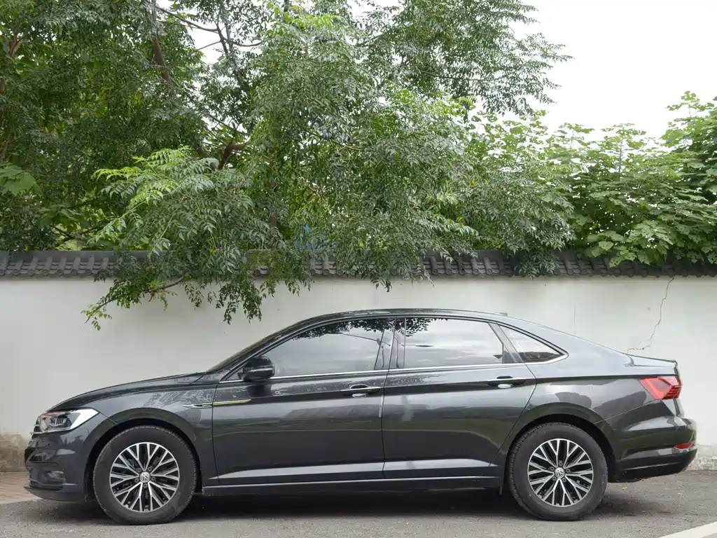 Volkswagen Sagitar — миниатюра 12