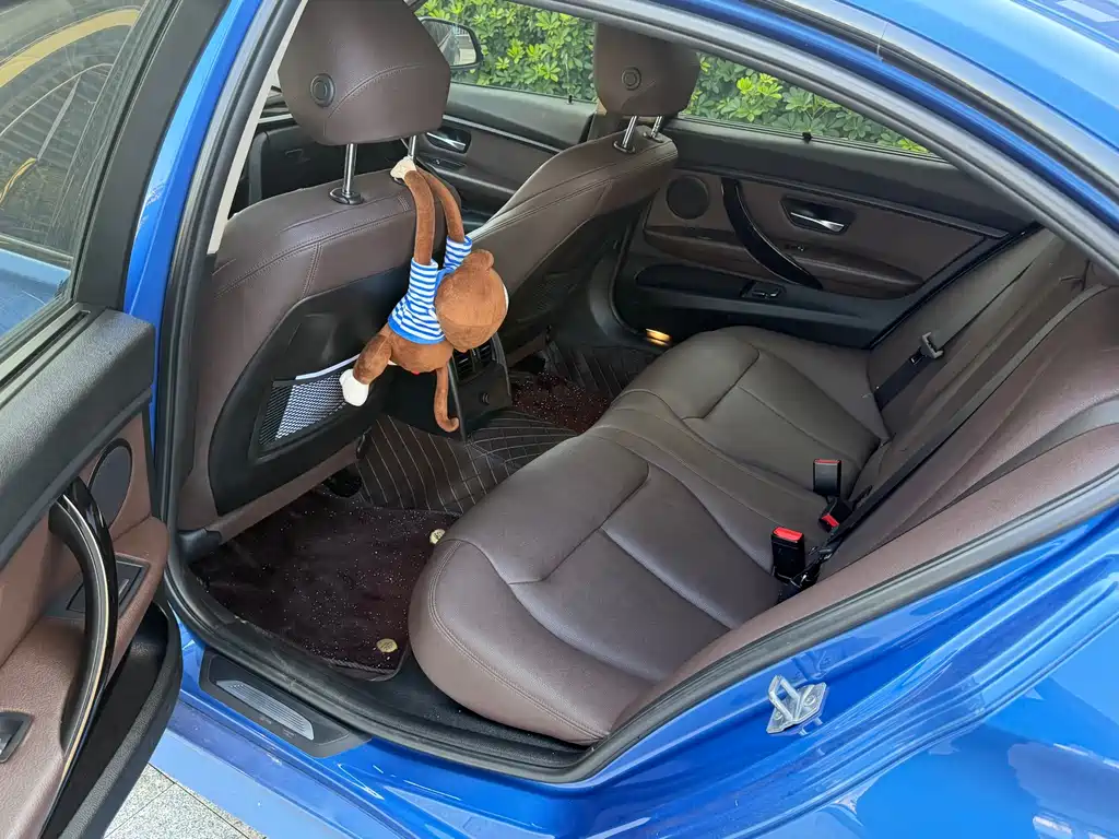 BMW 3 Series — миниатюра 5