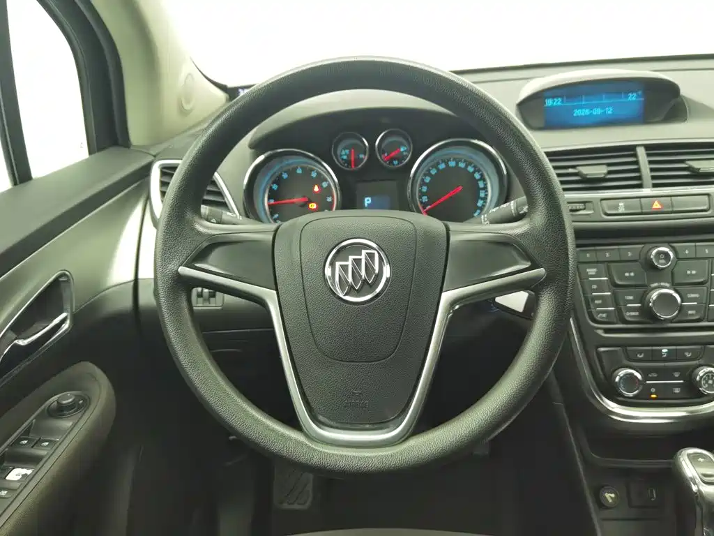 Buick Encore — миниатюра 11