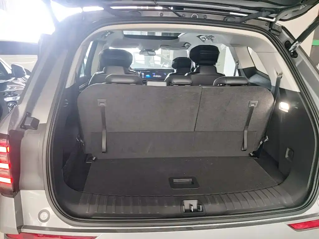 Ford Edge — миниатюра 19