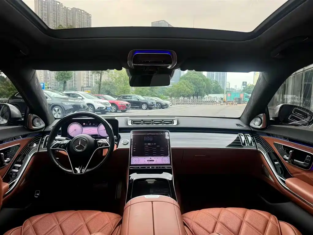 Mercedes-Benz S-Class — миниатюра 7