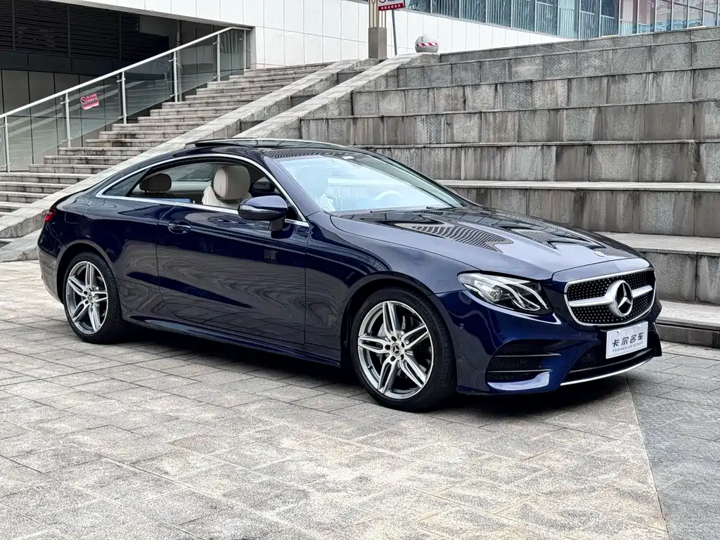 Mercedes-Benz E-Class (Import) — миниатюра 4