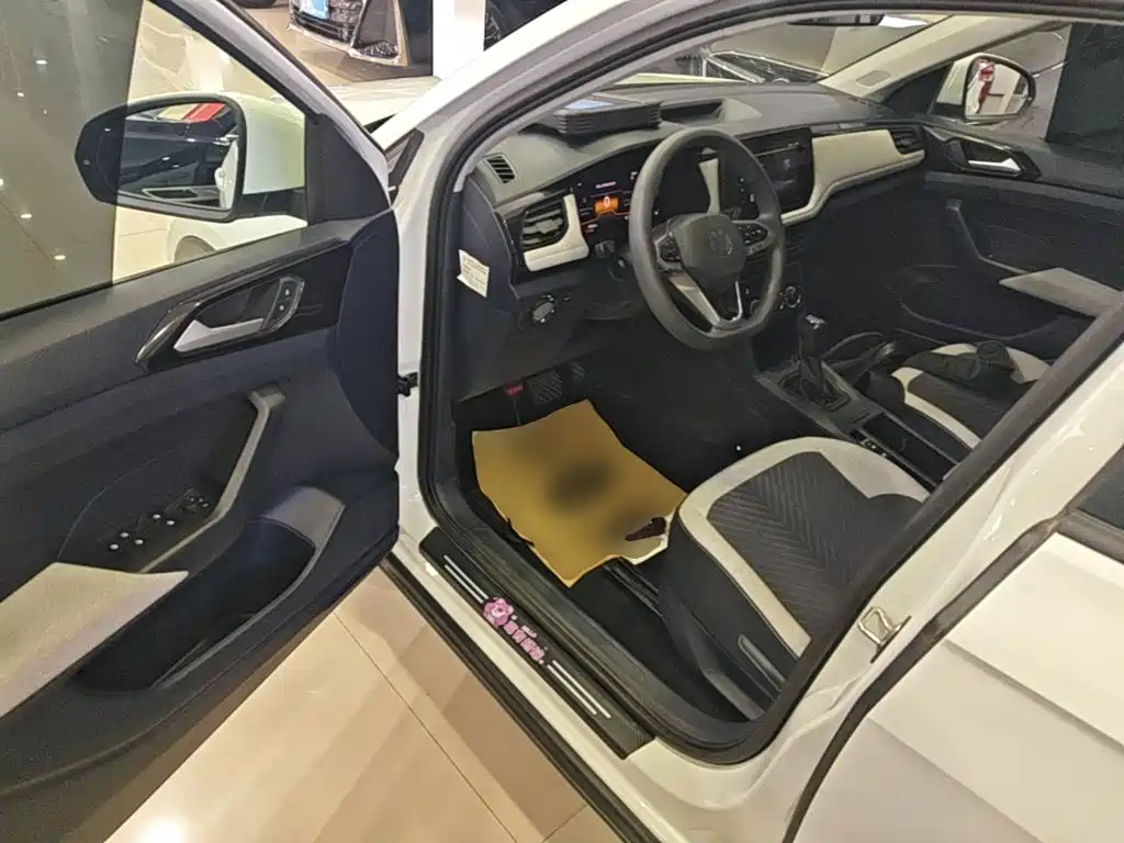 Volkswagen Tharu — миниатюра 16