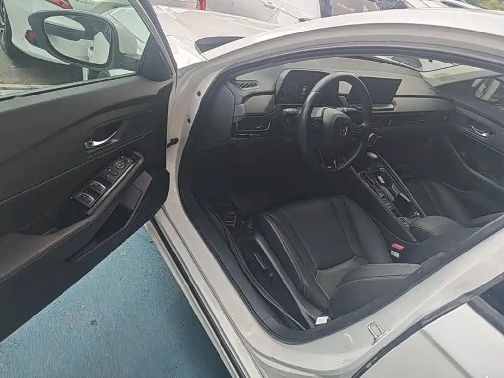 Honda Inspire — миниатюра 16