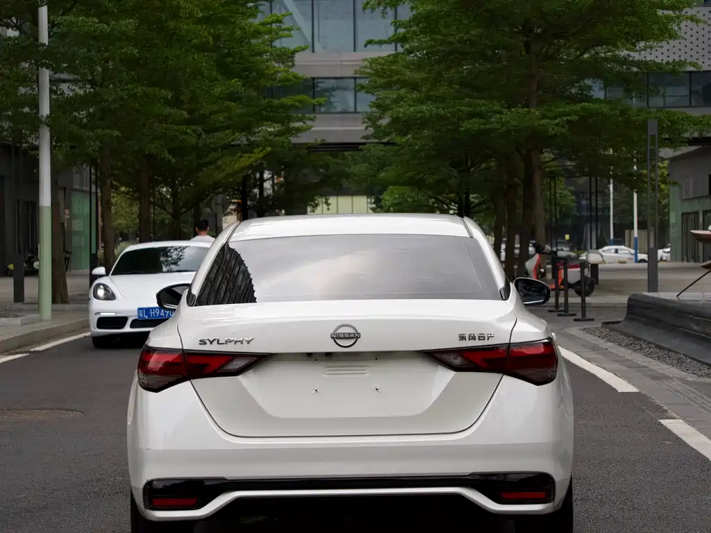 NISSAN XUAN YI