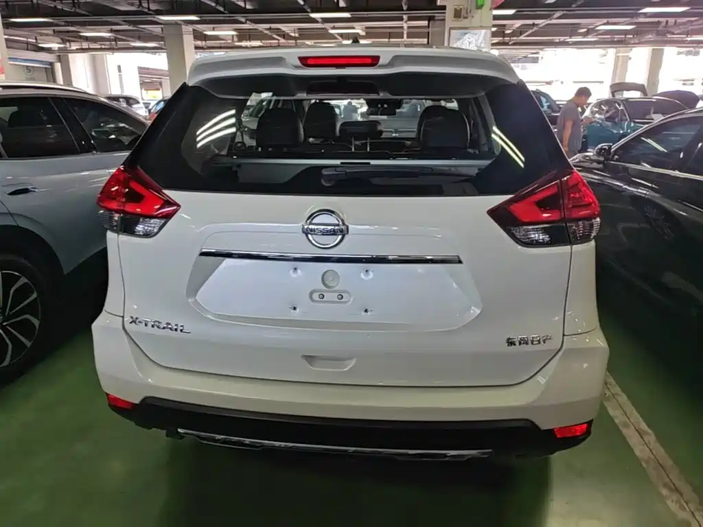 Nissan X-Trail — миниатюра 6