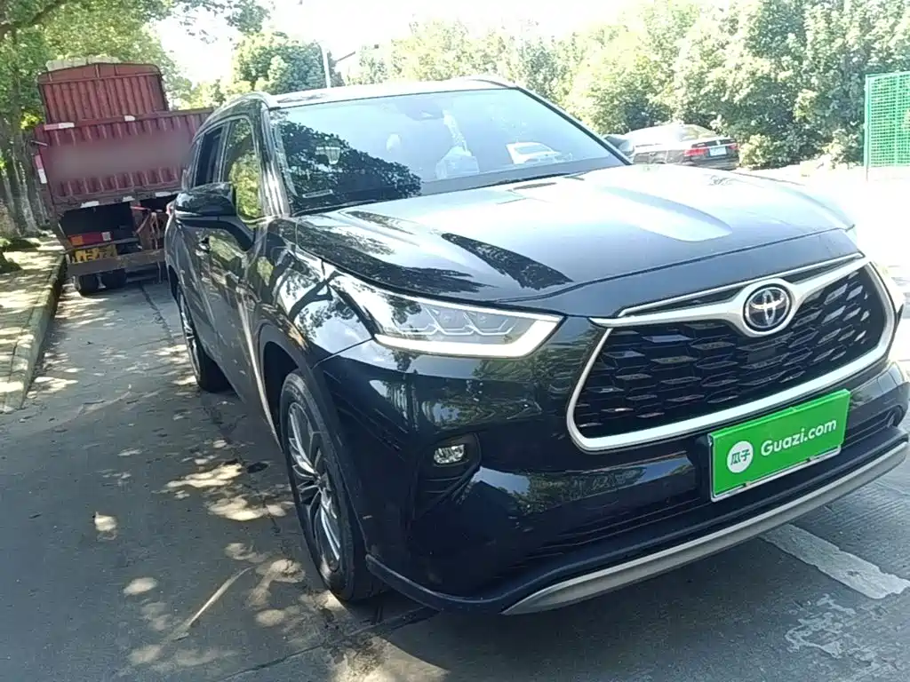 Toyota Highlander — миниатюра 4