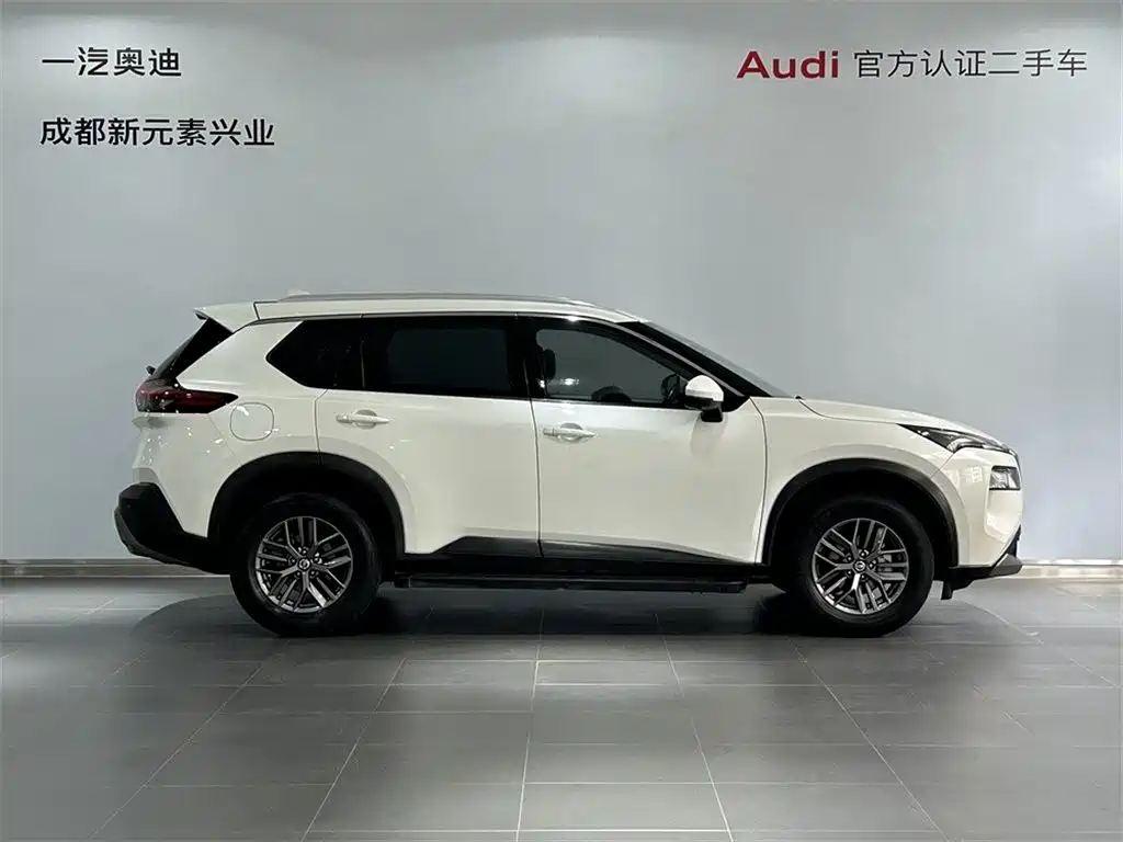 Nissan X-Trail — миниатюра 3