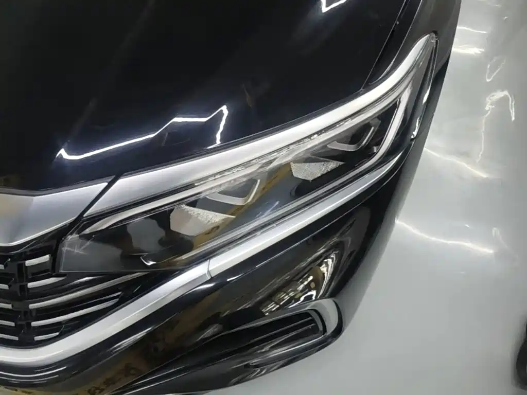 Volkswagen Passat PHEV — миниатюра 24