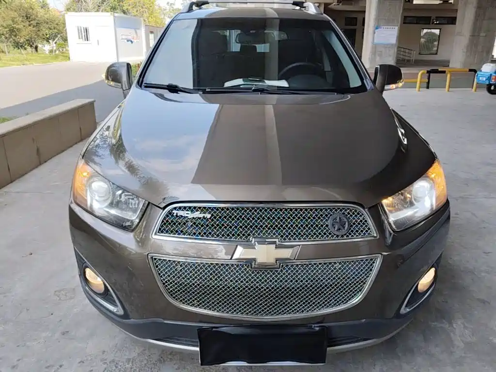 Chevrolet Captiva — миниатюра 3