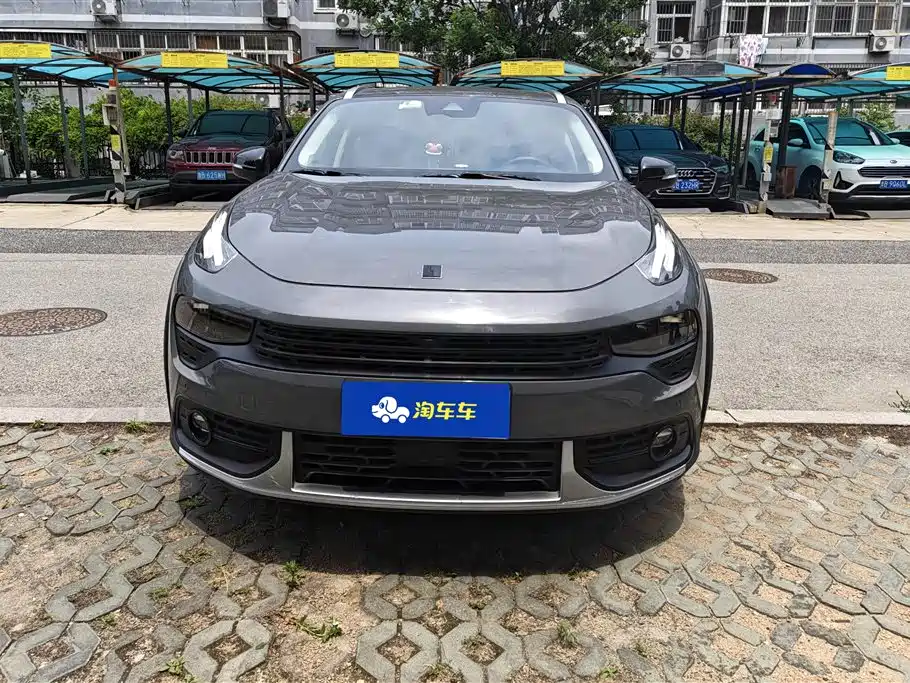Lynk & Co 02 2018 1.5T DCT Pro V