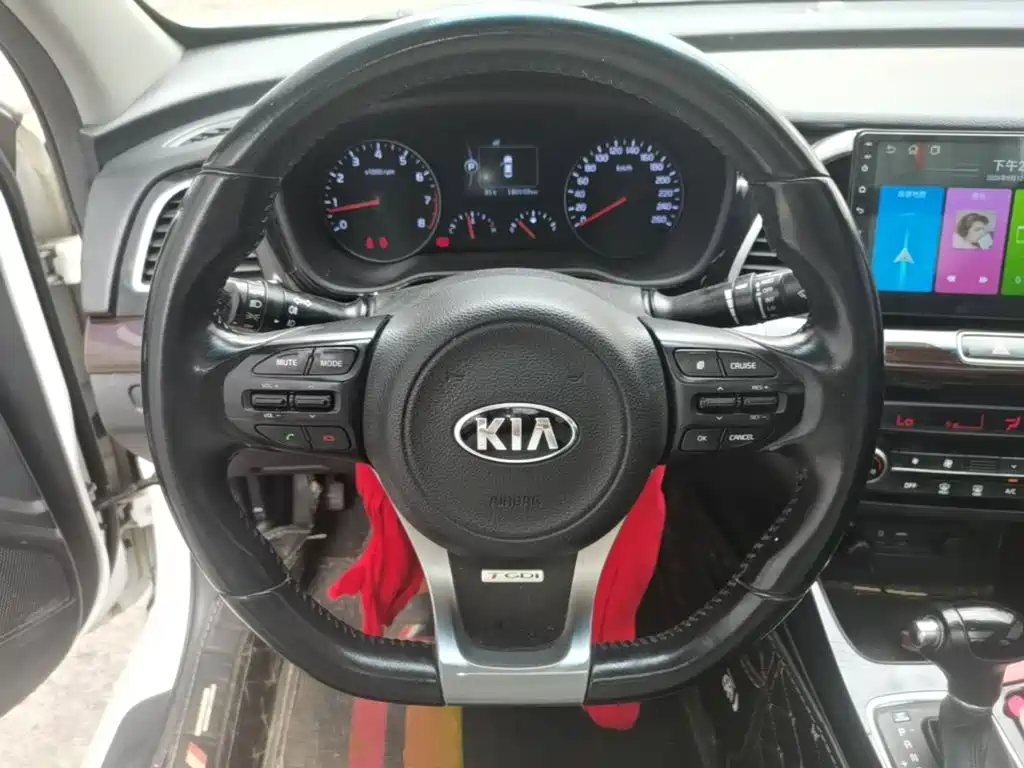 Kia K4 — миниатюра 11