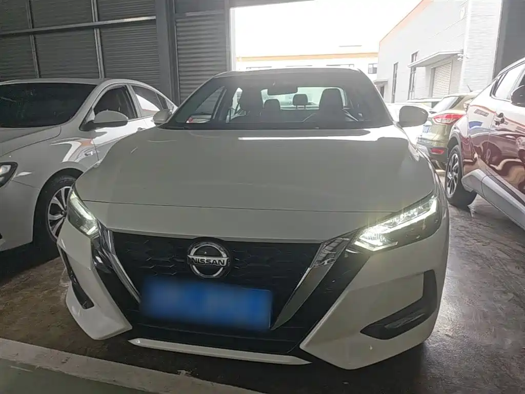 Nissan Sylphy 2021 1.6L XL CVT Enjoy