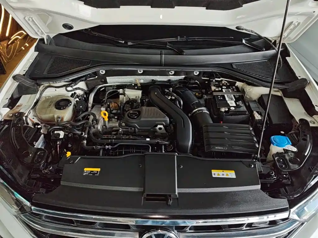 Volkswagen T-Roc — миниатюра 20