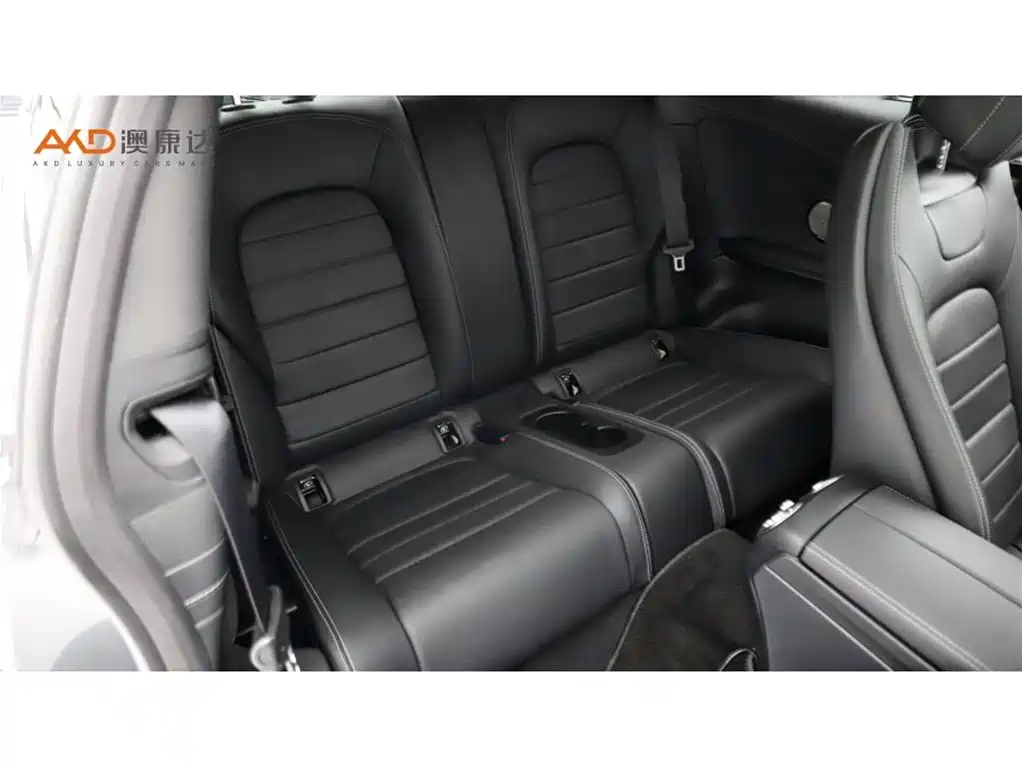 Mercedes-Benz C-Class (Import) — миниатюра 8