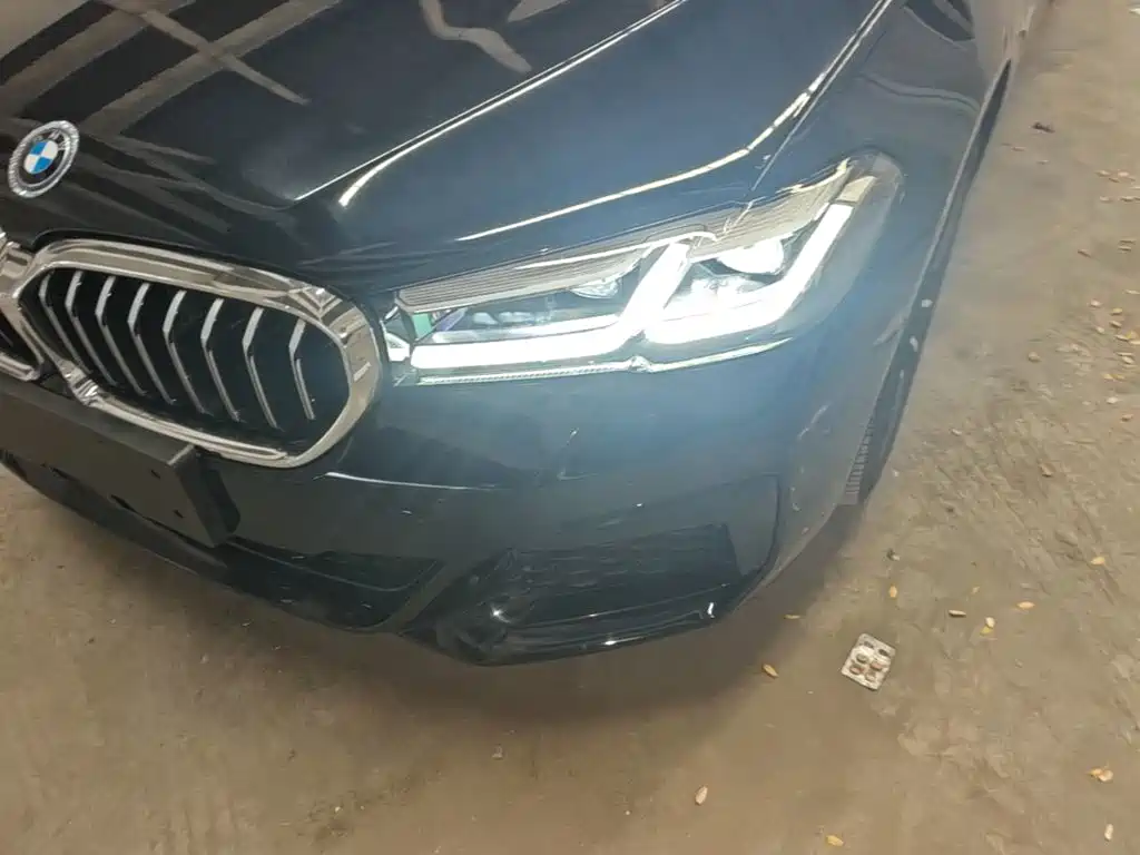 BMW 5 Series New Energy — миниатюра 24