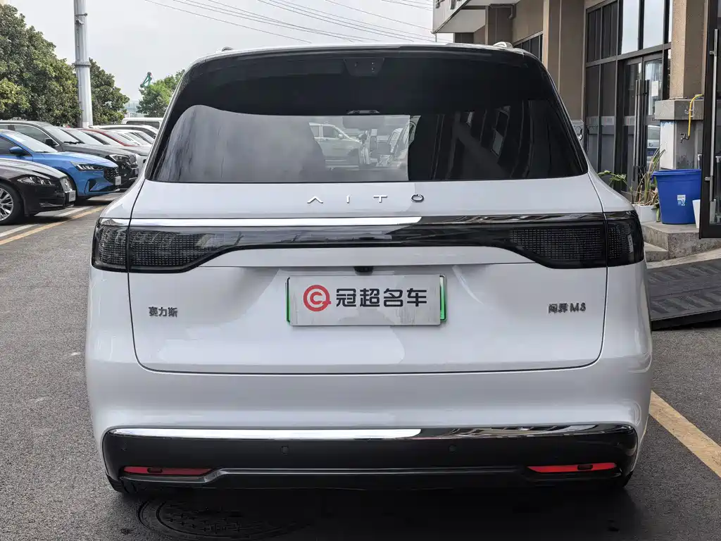 AITO AITO M8 — миниатюра 5