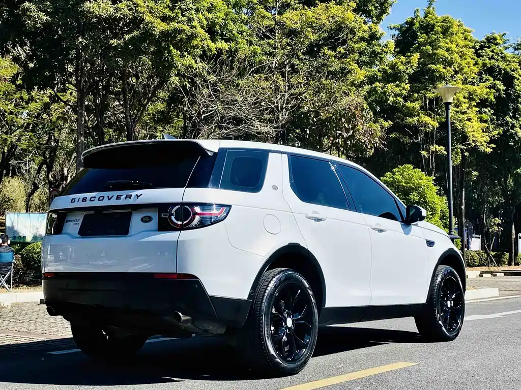 Land Rover Discovery Sport 2018 240PS HSE