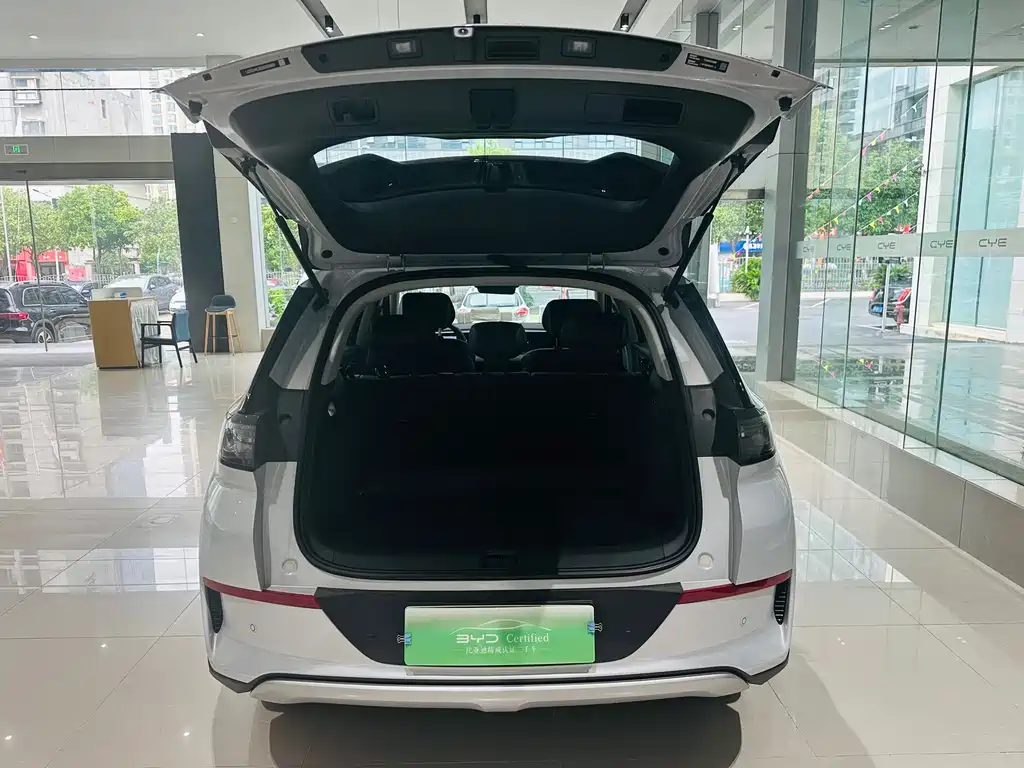 BYD 05 EV 2025 520KM