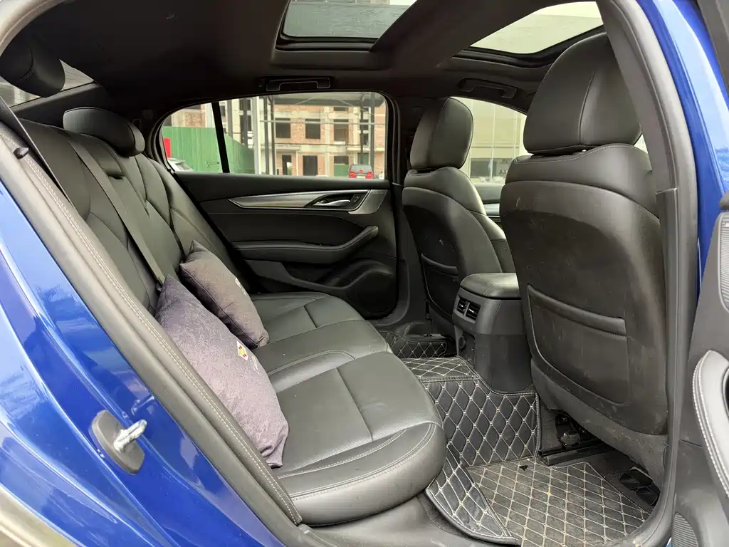 Cadillac CT5 — миниатюра 10