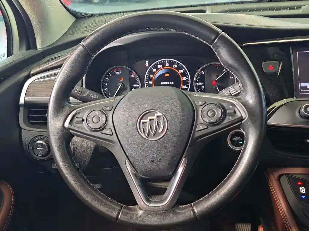 Buick Envision Plus — миниатюра 7
