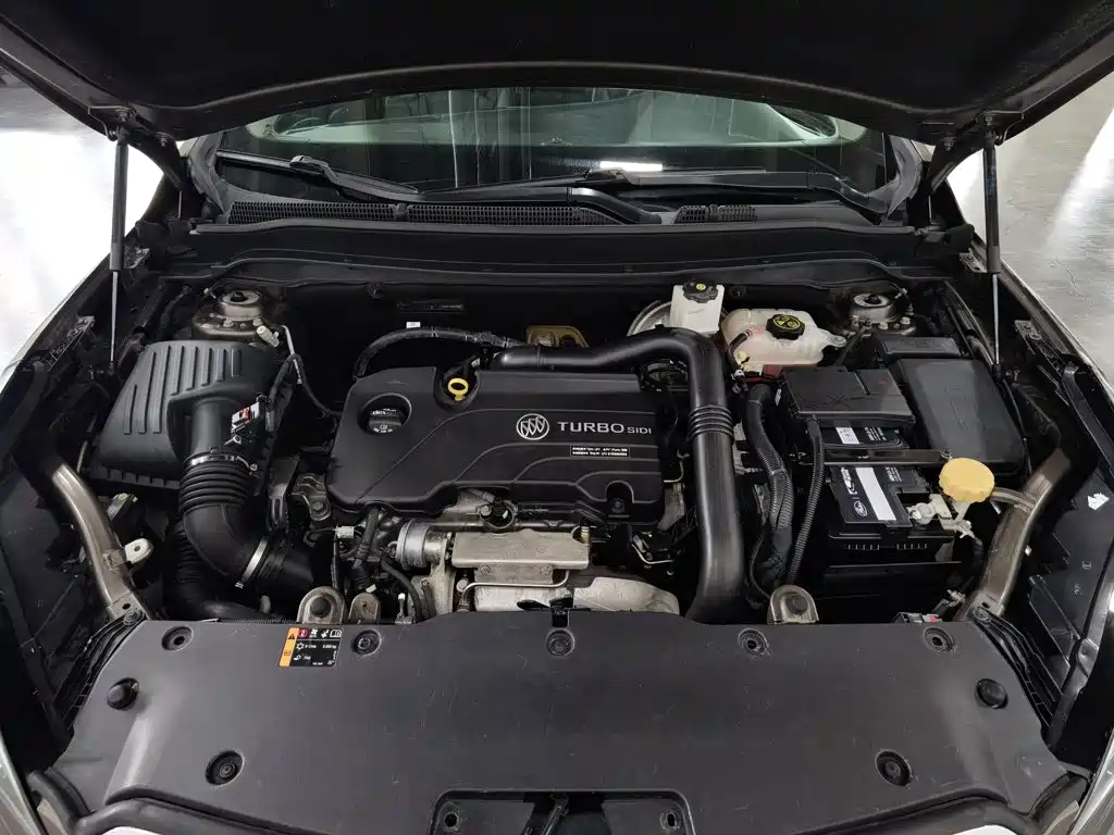 Buick Envision Plus — миниатюра 6