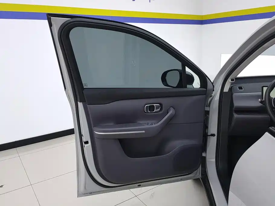 Leapmotor Leapmotor C10 — миниатюра 7