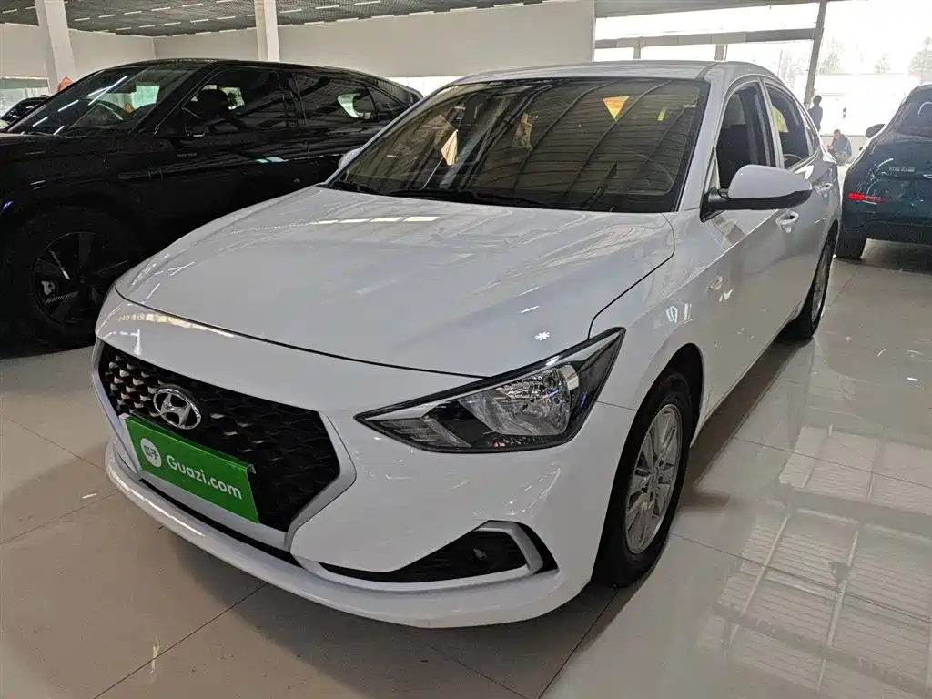Hyundai Elantra 2020