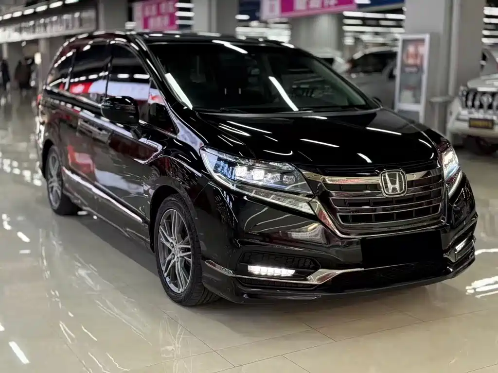 Honda Elysion — миниатюра 3