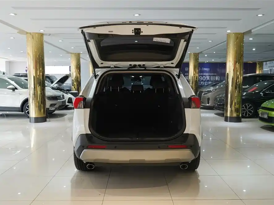 TOYOTA RAV4 RONGFANG