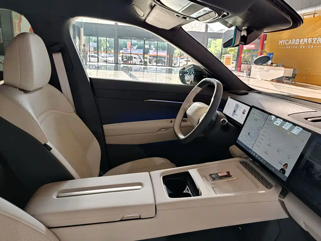 Volkswagen 与众08 — миниатюра 11
