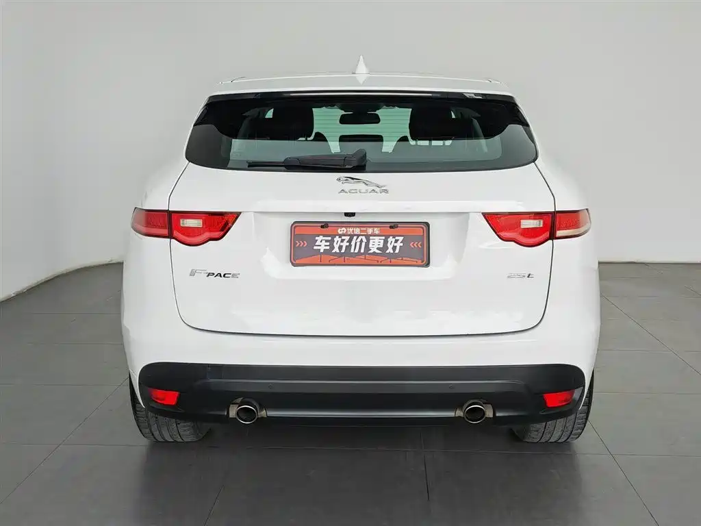 Jaguar F-Pace 2016 2.0T R-Sport Sport