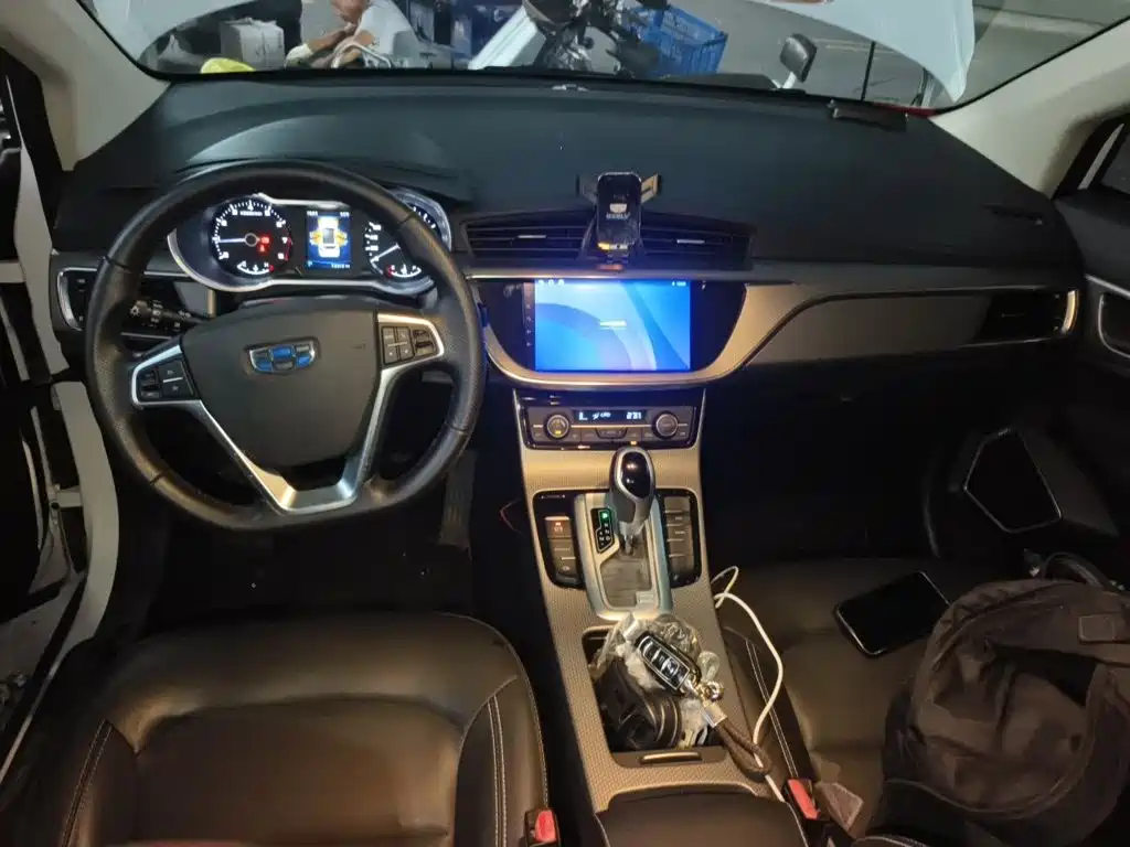 Geely Emgrand GS — миниатюра 5