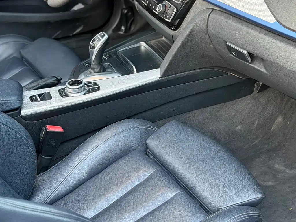 BMW 4 Series — миниатюра 8