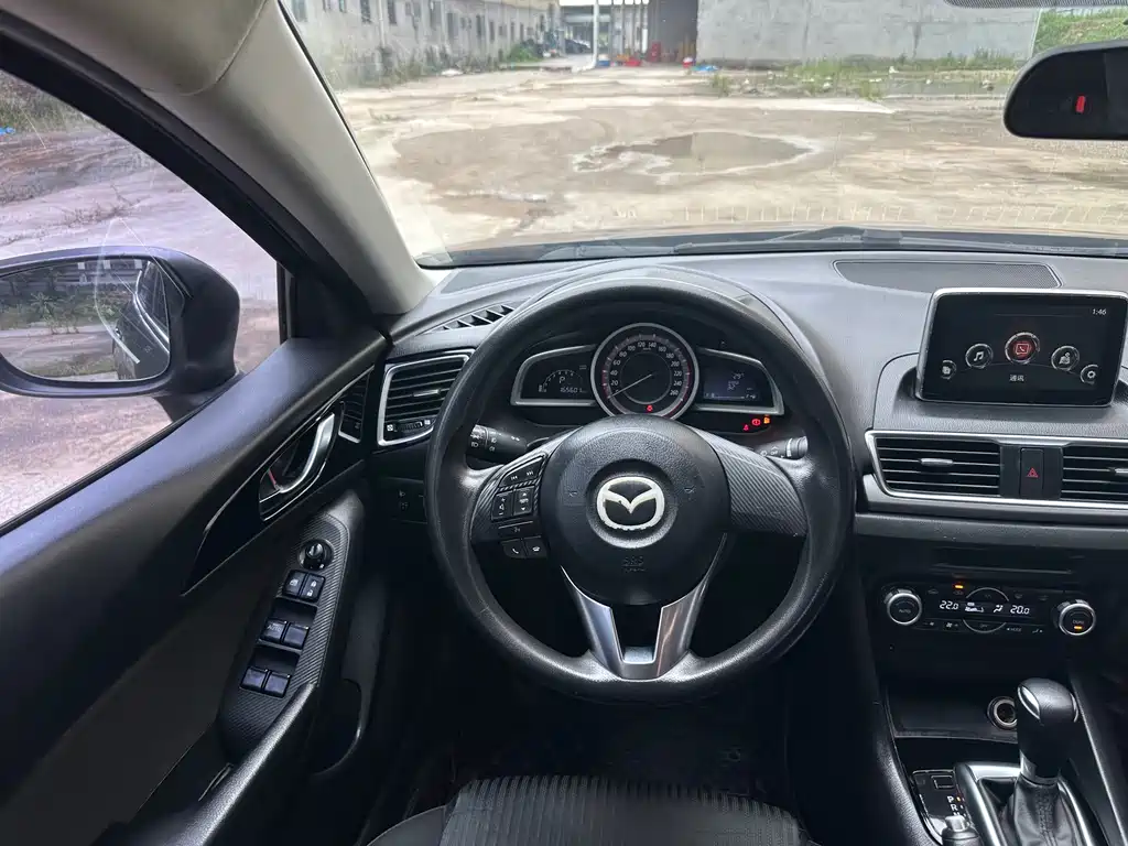 Mazda 3 Axela — миниатюра 13
