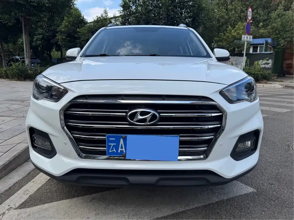 Hyundai ix35 — миниатюра 2