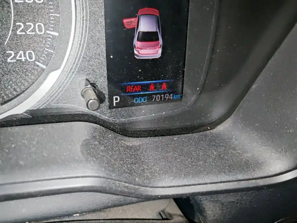 Toyota Corolla — миниатюра 8